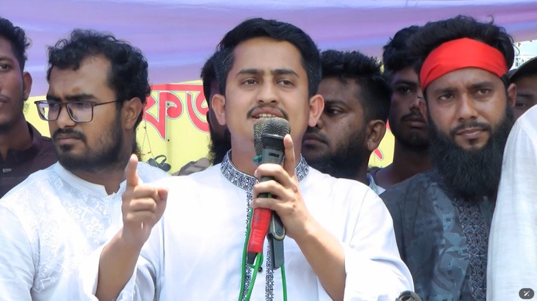 টাকা খাওয়ার জন্য মামলা ব্যবসা শুরু করেছে একটি দল:...