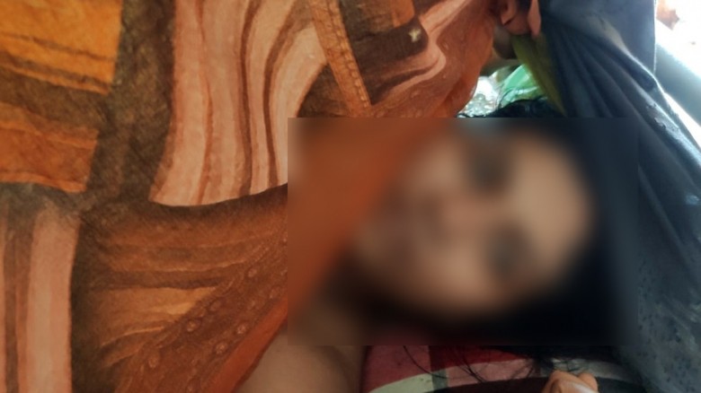 ঠাকুরগাঁওয়ে মাদক সেবনে বাধা, স্ত্রীকে আগুনে পুড়িয়ে...